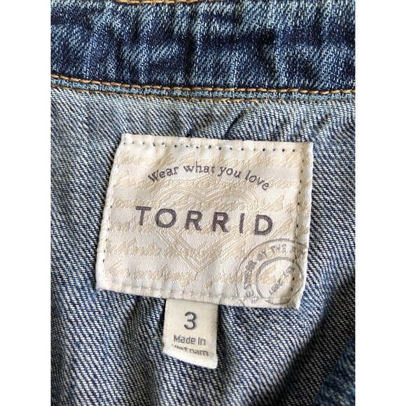 TORRID Women's Plus Size 3 Stretch Denim Trucker Jean Jacket Blue Button Up - Picture 6 of 13